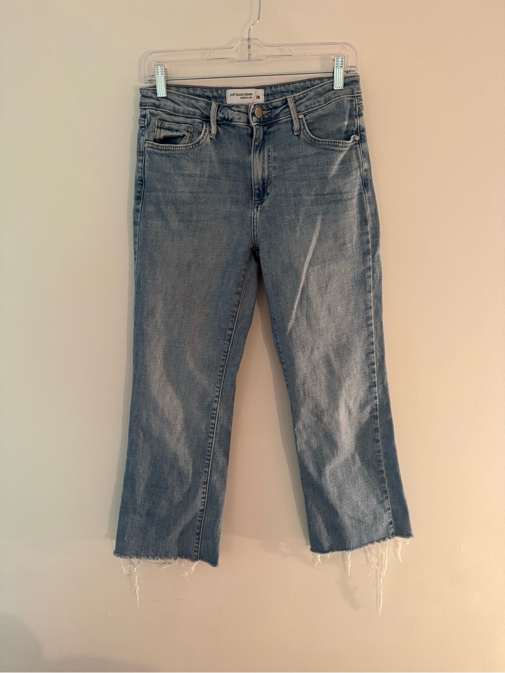 Just Black Denim Raw Edge Ankle Jean- Size 28